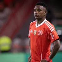 Carbonero não treina e deve ser ausência contra o Ypiranga