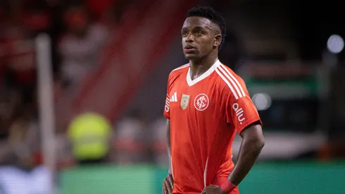 Carbonero deve ser ausência no Internacional. Foto: Maxi Franzoi/AGIF