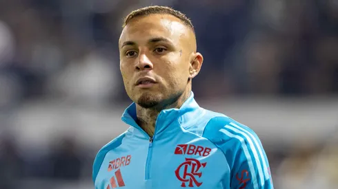 Cebolinha tem futuro incerto no Flamengo.