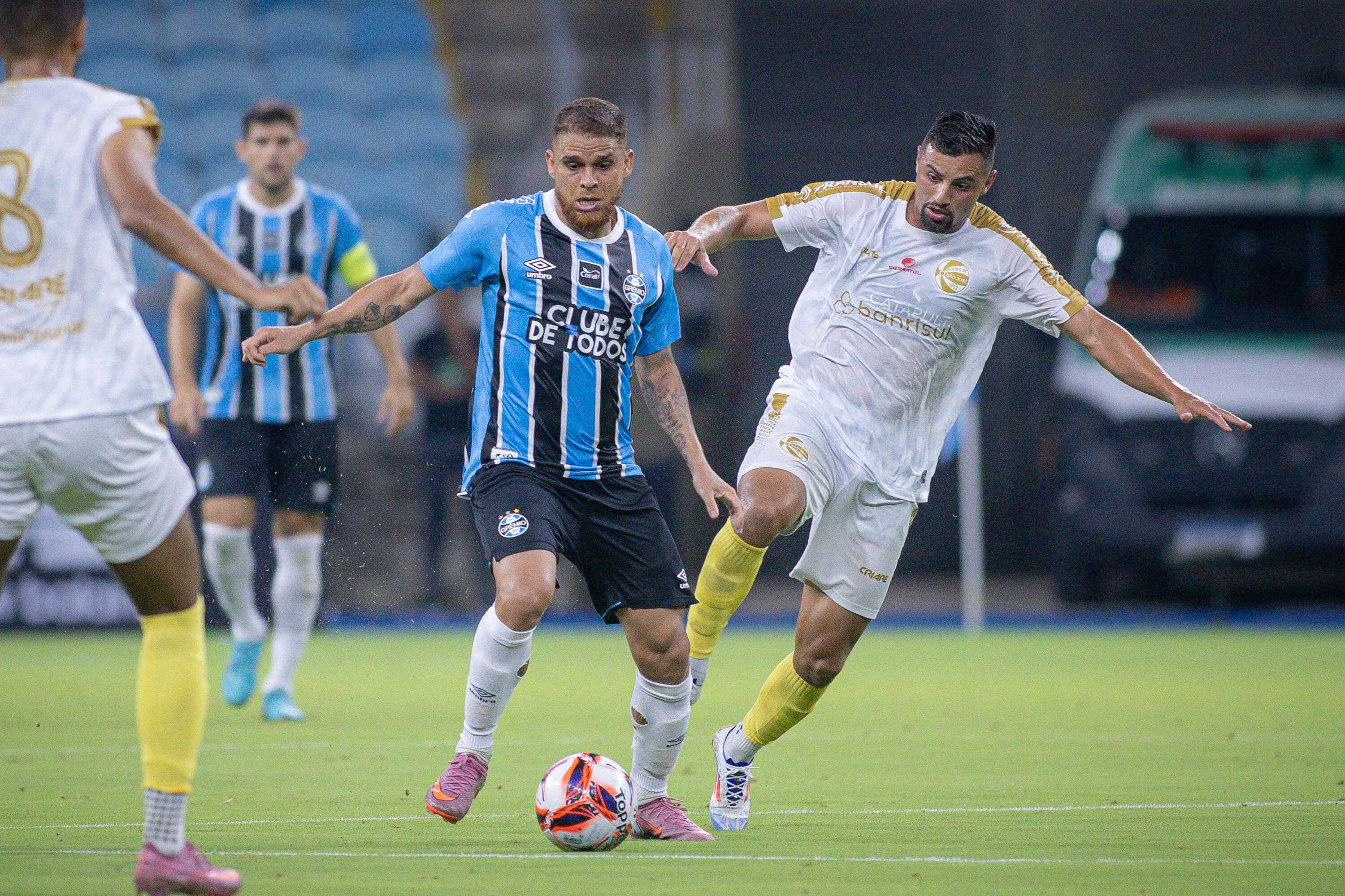 Cuellar jogador do Gremio durante partida contra o Sao Jose no estadio Arena do Gremio pelo campeonato Gaucho 2026. Foto: Maxi Franzoi/AGIF