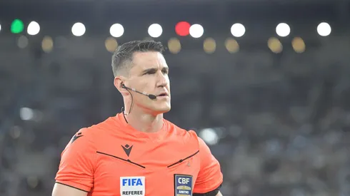 Rafael Klein apita Juventude x Grêmio. Foto: Thiago Ribeiro/AGIF