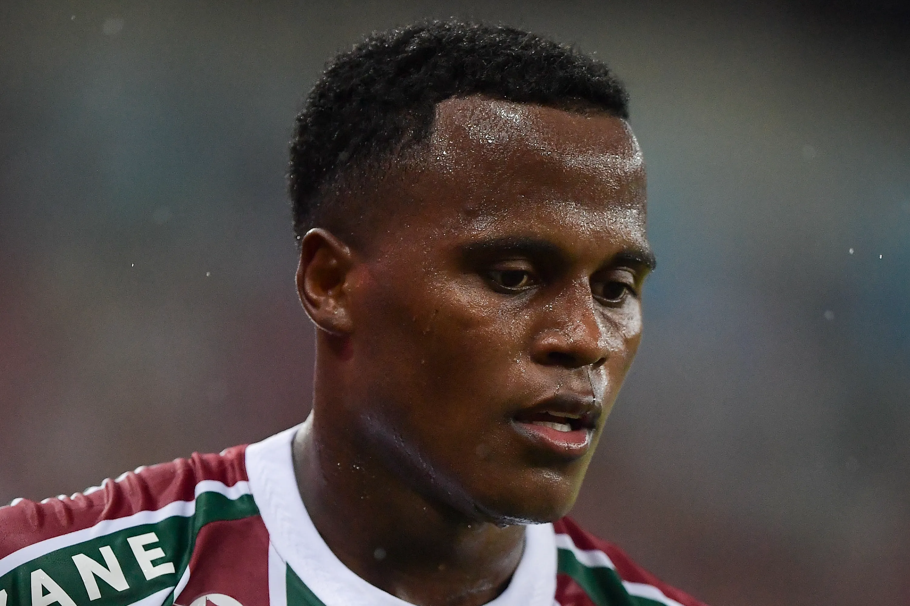 RJ – RIO DE JANEIRO – 12/03/2025 – CARIOCA 2025, FLUMINENSE X FLAMENGO – Arias jogador do Fluminense durante partida contra o Flamengo no estadio Maracana pelo campeonato Carioca 2025. Foto: Thiago Ribeiro/AGIF