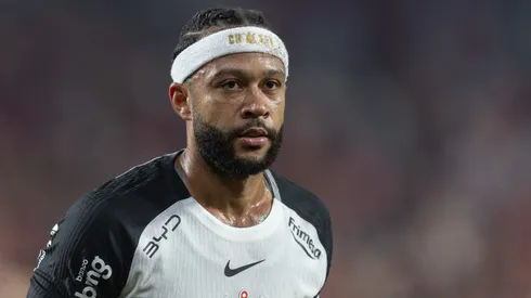 Memphis reclamou da Arena da Baixada após Athletico-PR x Corinthians