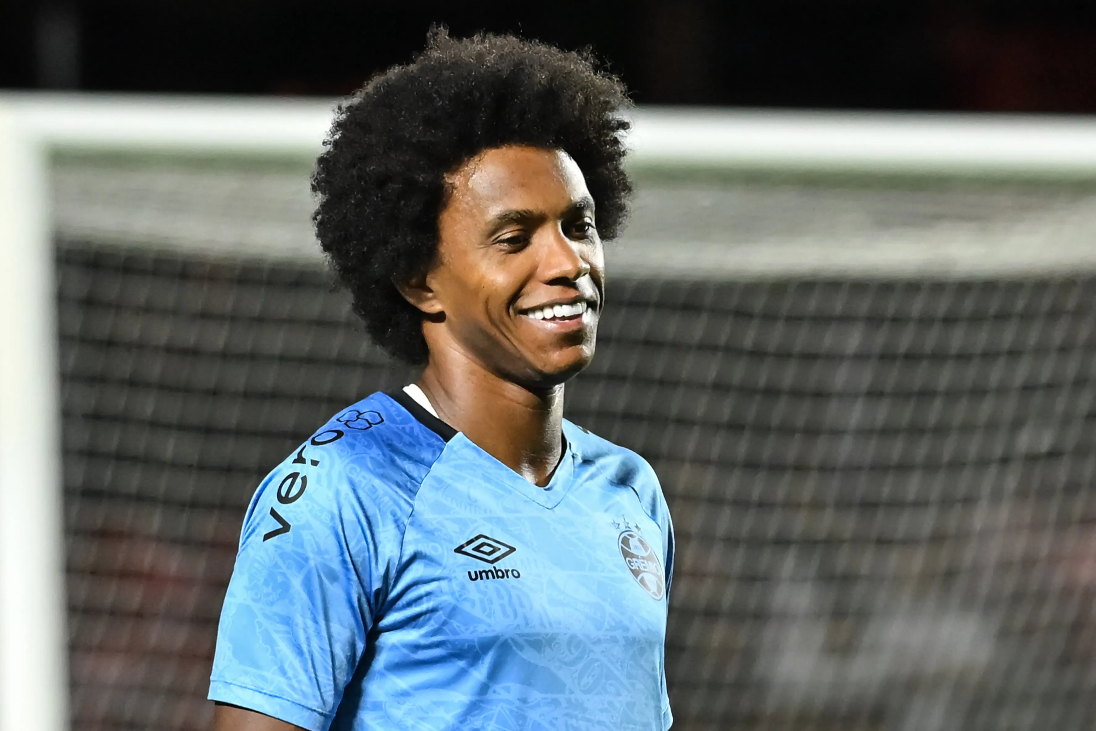 Willian será desfalque no Grêmio – Foto: Jota Erre/AGIF.
