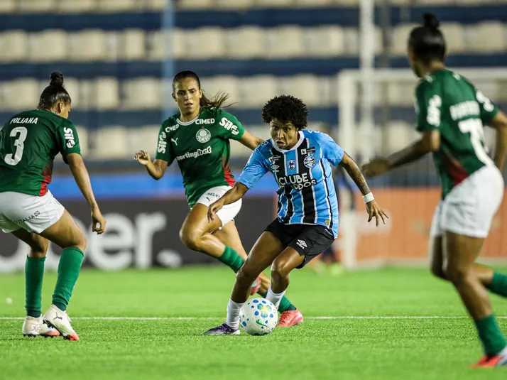 Palmeiras vence o Grêmio por 2 a 1 no Brasileirão