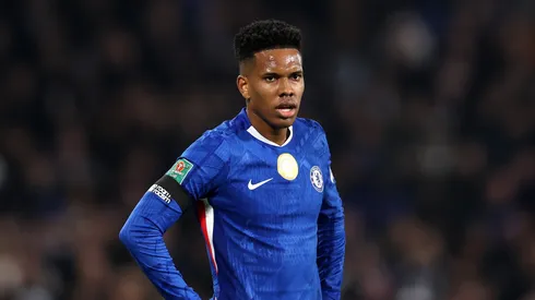 Estevao of Chelsea looks dejected during the Carabao Cup Semi Final First Leg match between Chelsea and Arsenal at Stamford Bridge on January 14, 2026 in London, England. (Photo by Alex Pantling/Getty Images)