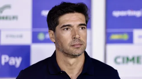 Abel Ferreira tecnico do Palmeiras durante partida contra o Capivariano no estadio Arena Barueri pelo campeonato Paulista 2026. Foto: Marcello Zambrana/AGIF