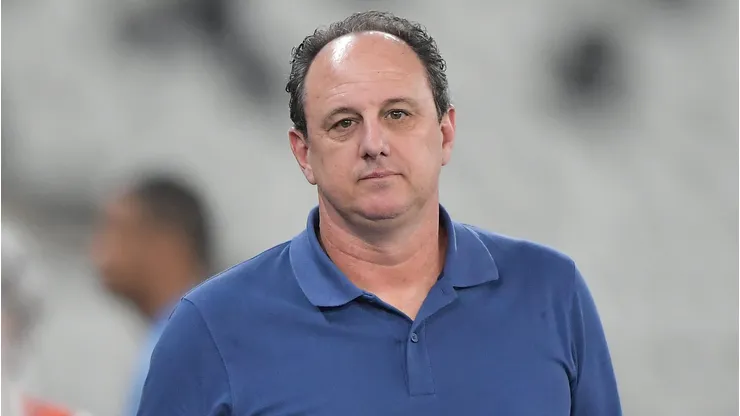 Rogério Ceni durante confronto contra o Botafogo no Brasileirão de 2026.
