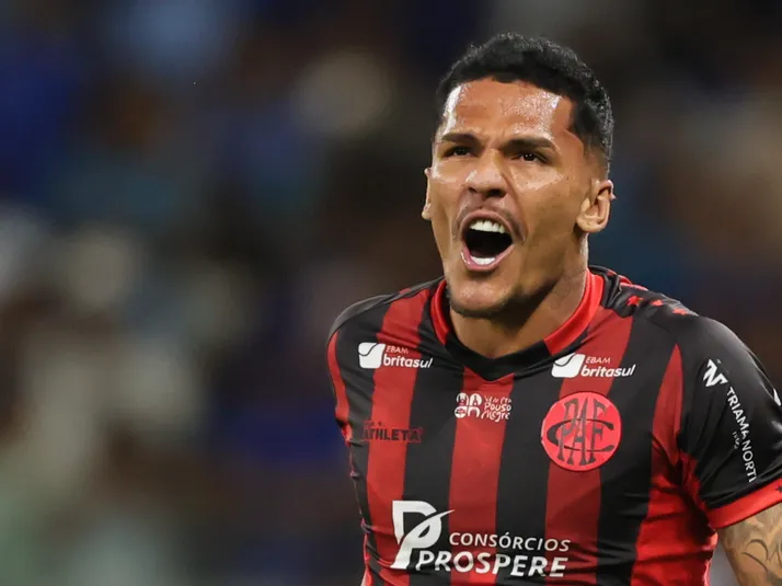 Santos abre negociações por Gabriel Tota, destaque do Pouso Alegre