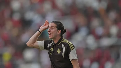 Filipe Luís, técnico do Flamengo. Foto: Thiago Ribeiro/AGIF