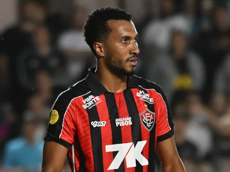 Presidente do Vitória nega falas sobre Lucas Braga