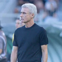 Luís Castro comenta fala de Pezzolano sobre o Grêmio