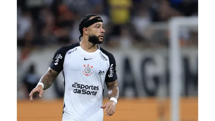 Memphis Depay jogador do Corinthians durante partida contra o Bragantino no estadio Arena Corinthians pelo campeonato Brasileiro A 2026. Foto: Marcello Zambrana/AGIF