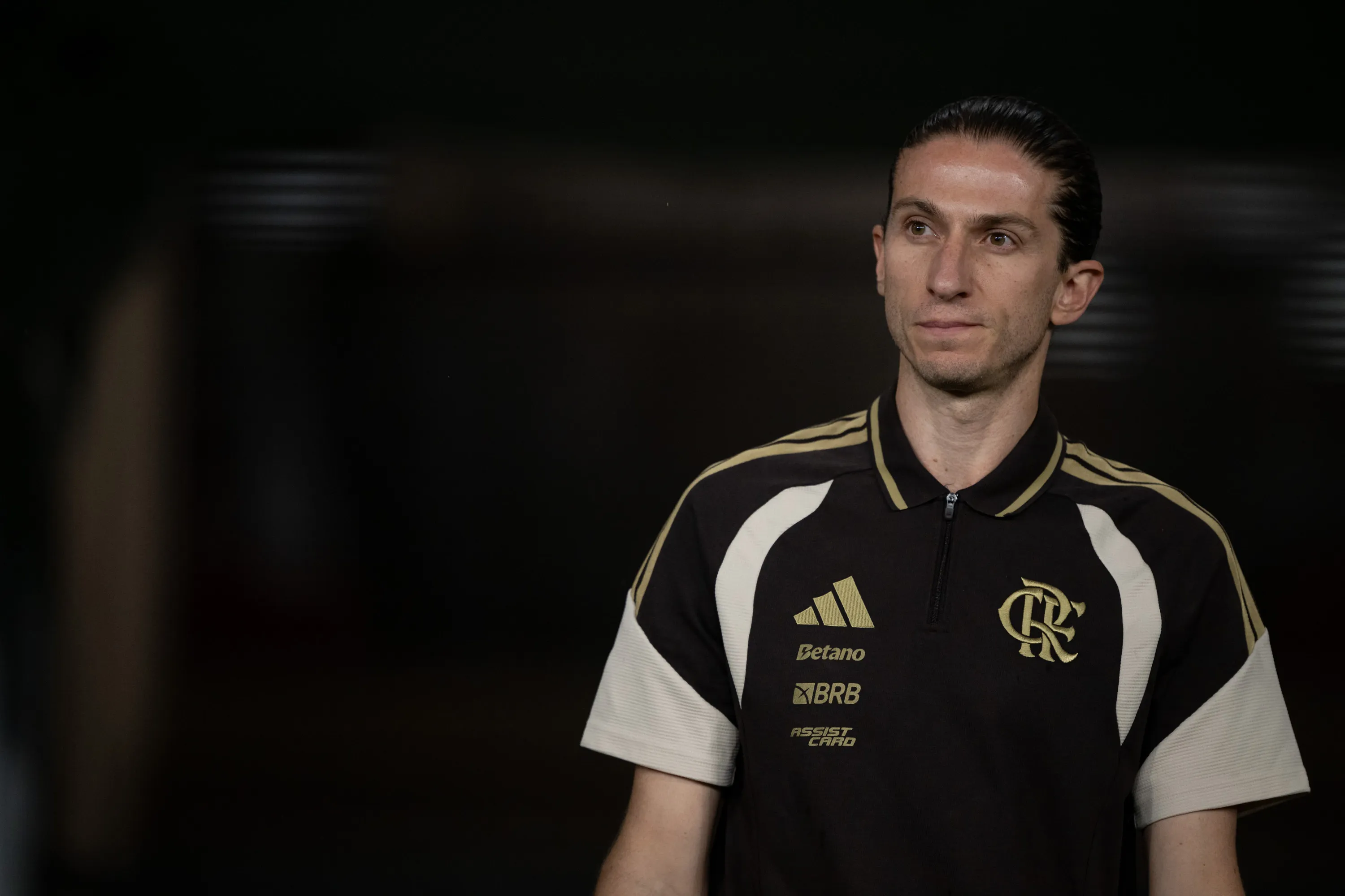 RJ – RIO DE JANEIRO – 22/02/2026 – CARIOCA 2026, FLAMENGO X MADUREIRA – Filipe Luis tecnico do Flamengo durante partida contra o Madureira no estadio Maracana pelo campeonato Carioca 2026. Foto: Jorge Rodrigues/AGIF