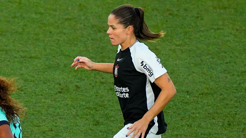 Defensora das Brabas comenta sobre o clássico do Brasileirão Feminino – Foto: Jay Biggerstaff/Getty Images