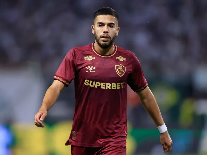 Nonato passa por novos exames após sentir dores e vira problema para o Fluminense