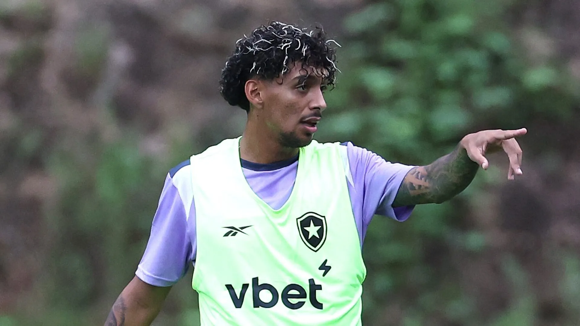 Cristian Medina já treina com o Botafogo