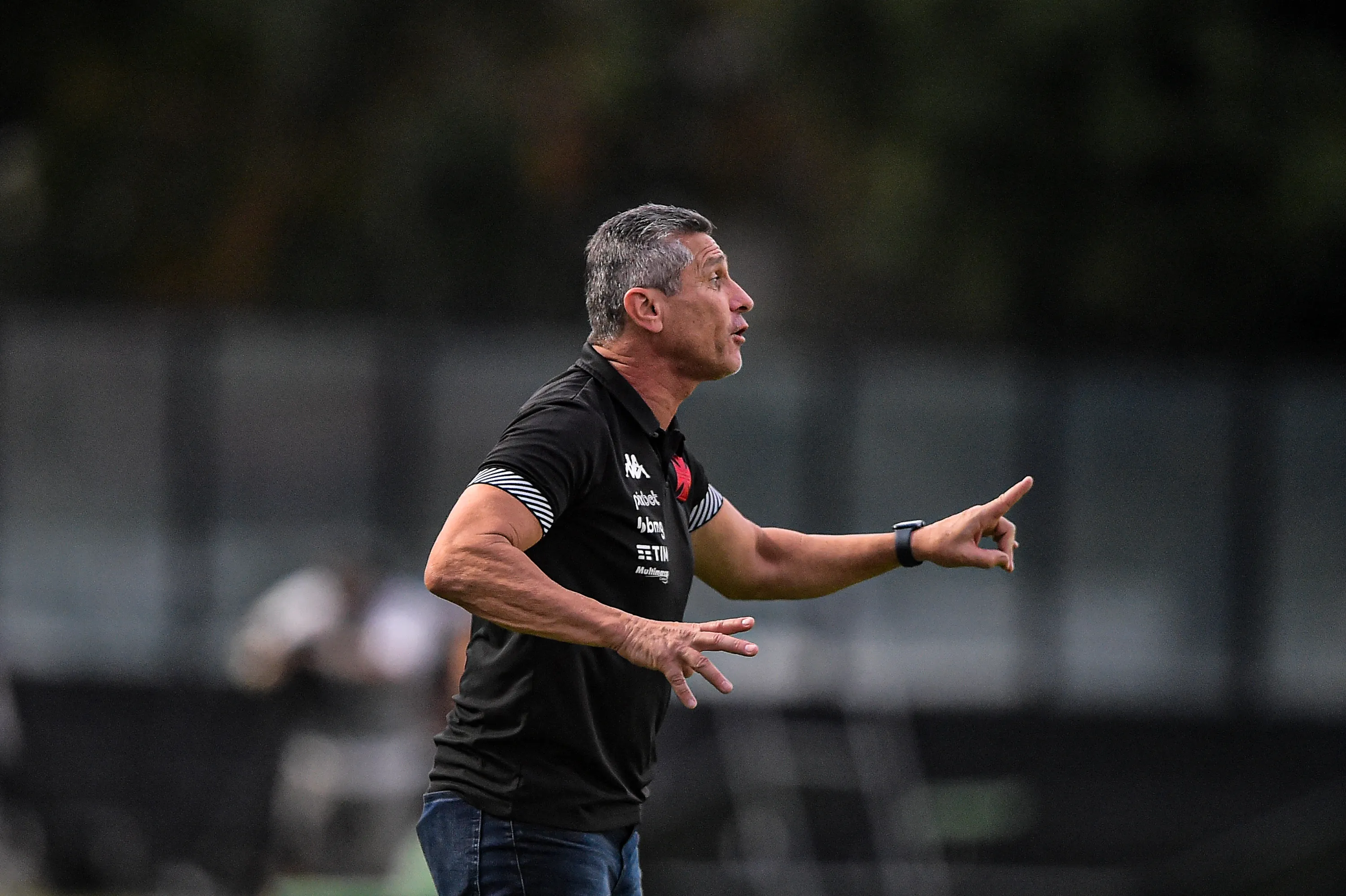 Jorginho tecnico do Vasco durante partida contra o Criciuma no estadio Sao Januario pelo campeonato Brasileiro B 2022. Foto: Thiago Ribeiro/AGIF