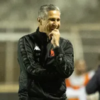 Zinho sugere Jorginho no lugar de Diniz no Vasco