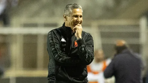 Jorginho tecnico do Vasco durante partida contra o Ituano no estadio Novelli Junior pelo campeonato Brasileiro B 2022. Foto: Diogo Reis/AGIF