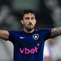Alex Telles aposta em 'fator casa' para Botafogo na Libertadores