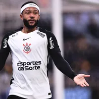 Corinthians quer acabar com dívidas envolvendo Depay e Garro