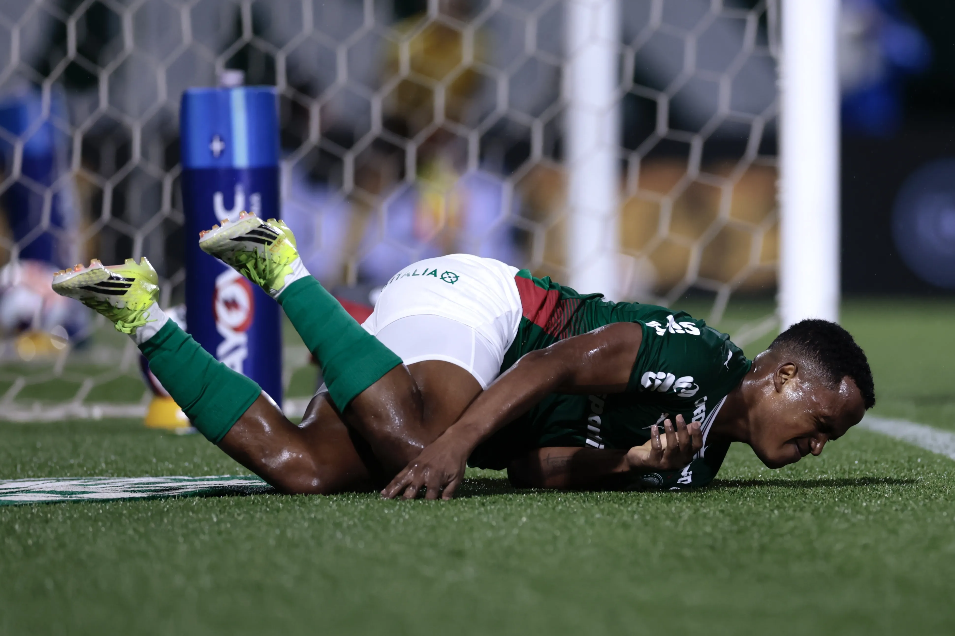 Jhon Arias jogador do Palmeiras durante partida contra o Capivariano no estadio Arena Barueri pelo campeonato Paulista 2026. Foto: Marcello Zambrana/AGIF