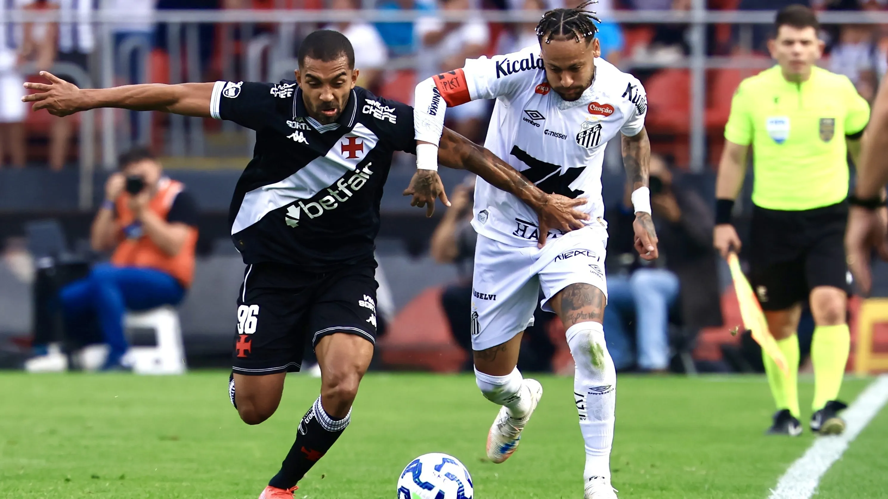 Santos x Vasco. Foto: Marcello Zambrana/AGIF