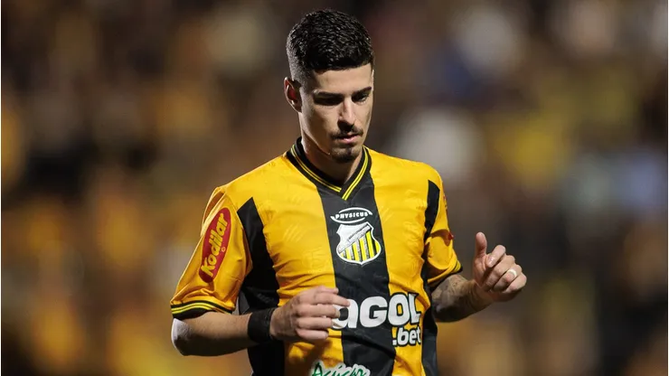Rômulo em campo pelo Novorizontino. Foto: Vinicius Silva/AGIF