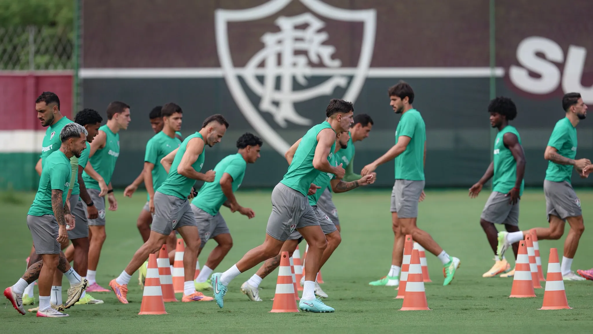 Zubeldía deve poupar alguns titulares no Fluminense contra o Palmeiras – Foto: Marcelo Gonçalves/FFC.
