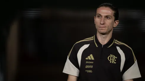 Filipe Luís, técnico do Flamengo. Foto: Jorge Rodrigues/AGIF