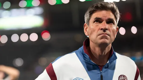 Mauricio Pellegrino tecnico do Lanus durante partida contra o Fluminense no estadio Maracana pelo campeonato Copa Sul-americana 2025. Foto: Jorge Rodrigues/AGIF