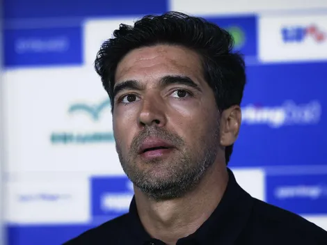 Abel Ferreira cita Zubeldía e compara situação no Palmeiras