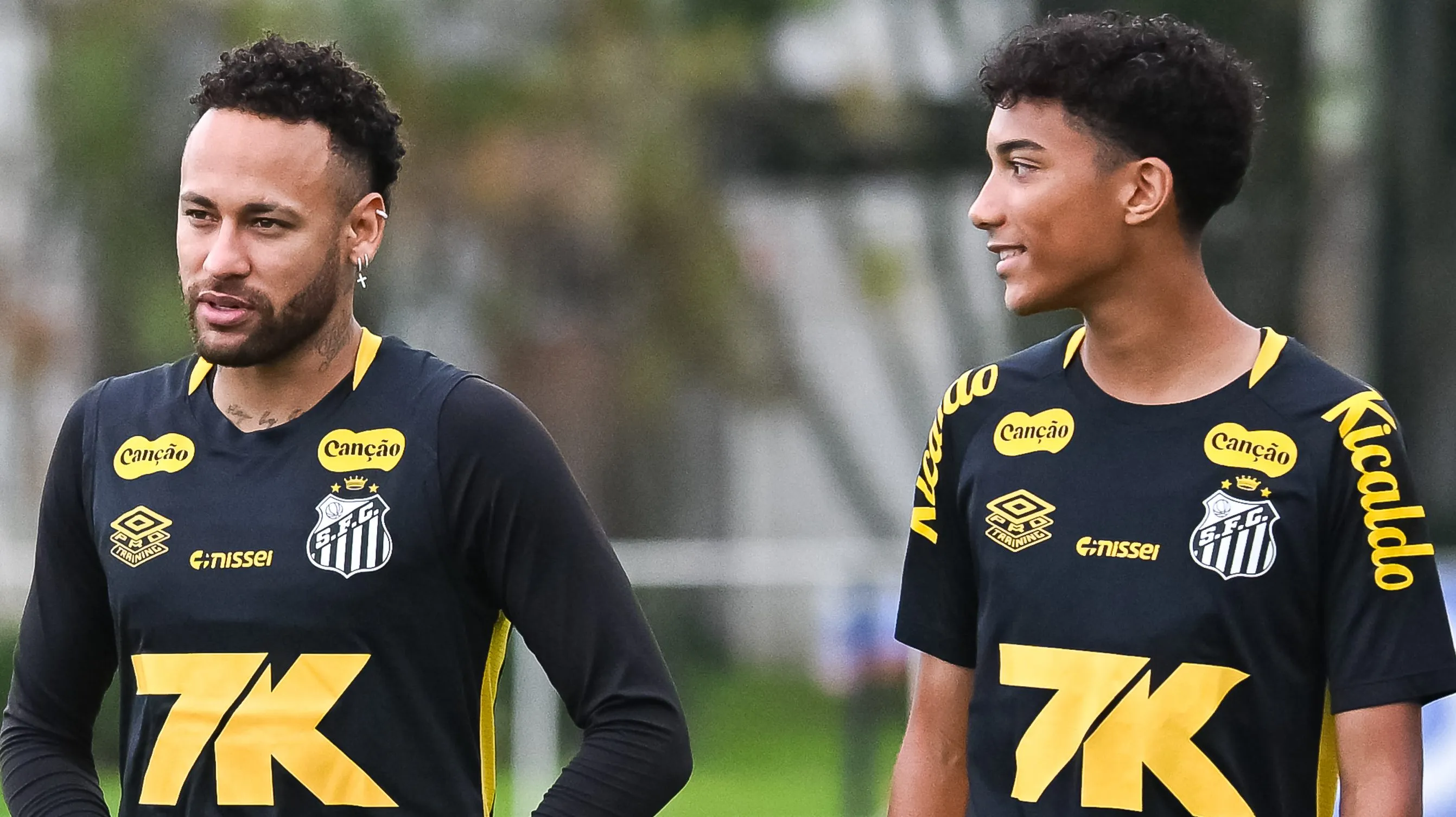 Neymar e Robinho Jr.. Foto: Jota Erre/AGIF