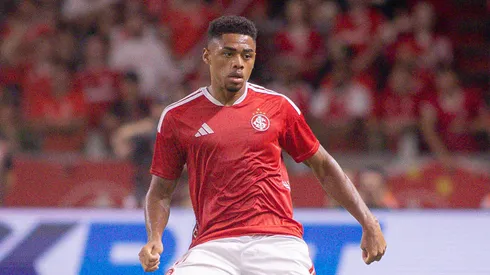 Victor Gabriel voltará no Internacional contra o Grêmio.