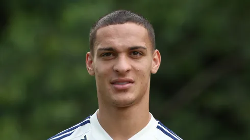 Antony começou sua carreira no São Paulo.