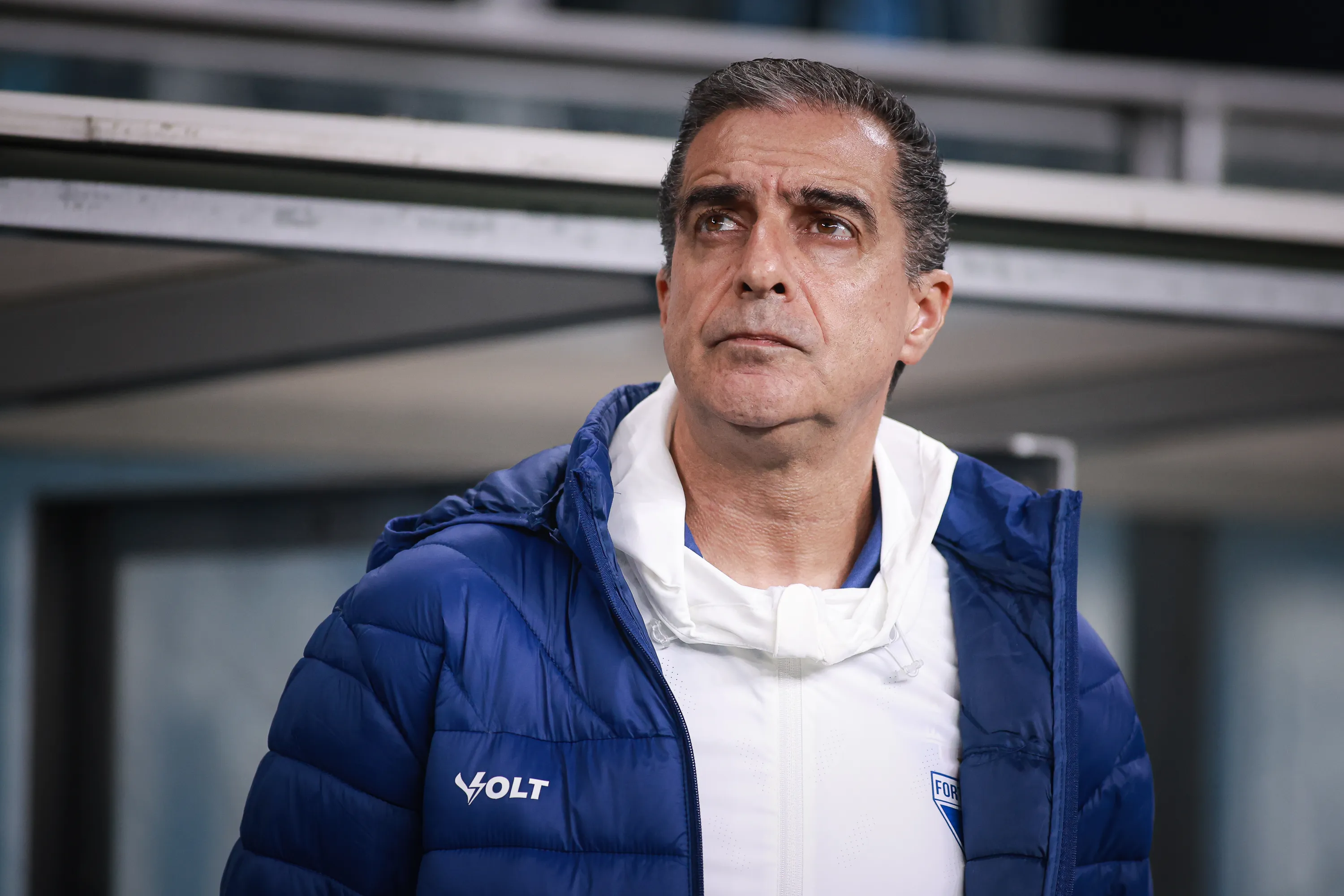 Renato Paiva comandando o Fortaleza em 2025 – Foto: Maxi Franzoi/AGIF