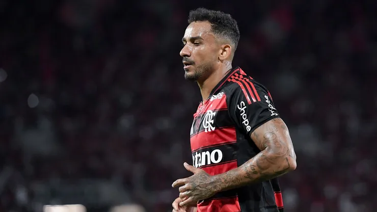 Danilo, zagueiro do Flamengo. Foto: Thiago Ribeiro/AGIF