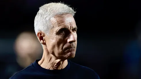 Luís Castro, técnico do Grêmio. Foto: Marcello Zambrana/AGIF