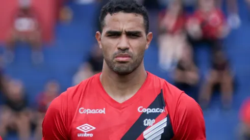 Alan Kardec durante confronto contra o Andraus no Campeonato Paranaense de 2025.