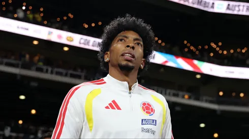 Johan Mojica em partida pela seleção da Colômbia. (Photo by Jordan Bank/Getty Images)