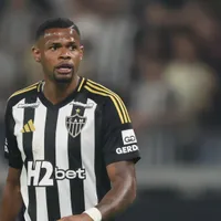 Botafogo tenta retorno de Júnior Santos, do Atlético-MG, mas negócio é difícil