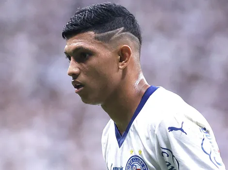 Erick Pulga se manifesta sobre cobranças da torcida do Bahia