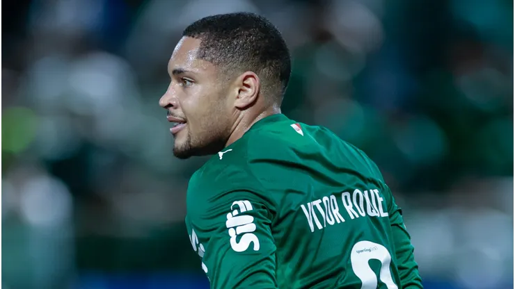 Vitor Roque mira artilharia em clássicos pelo Palmeiras