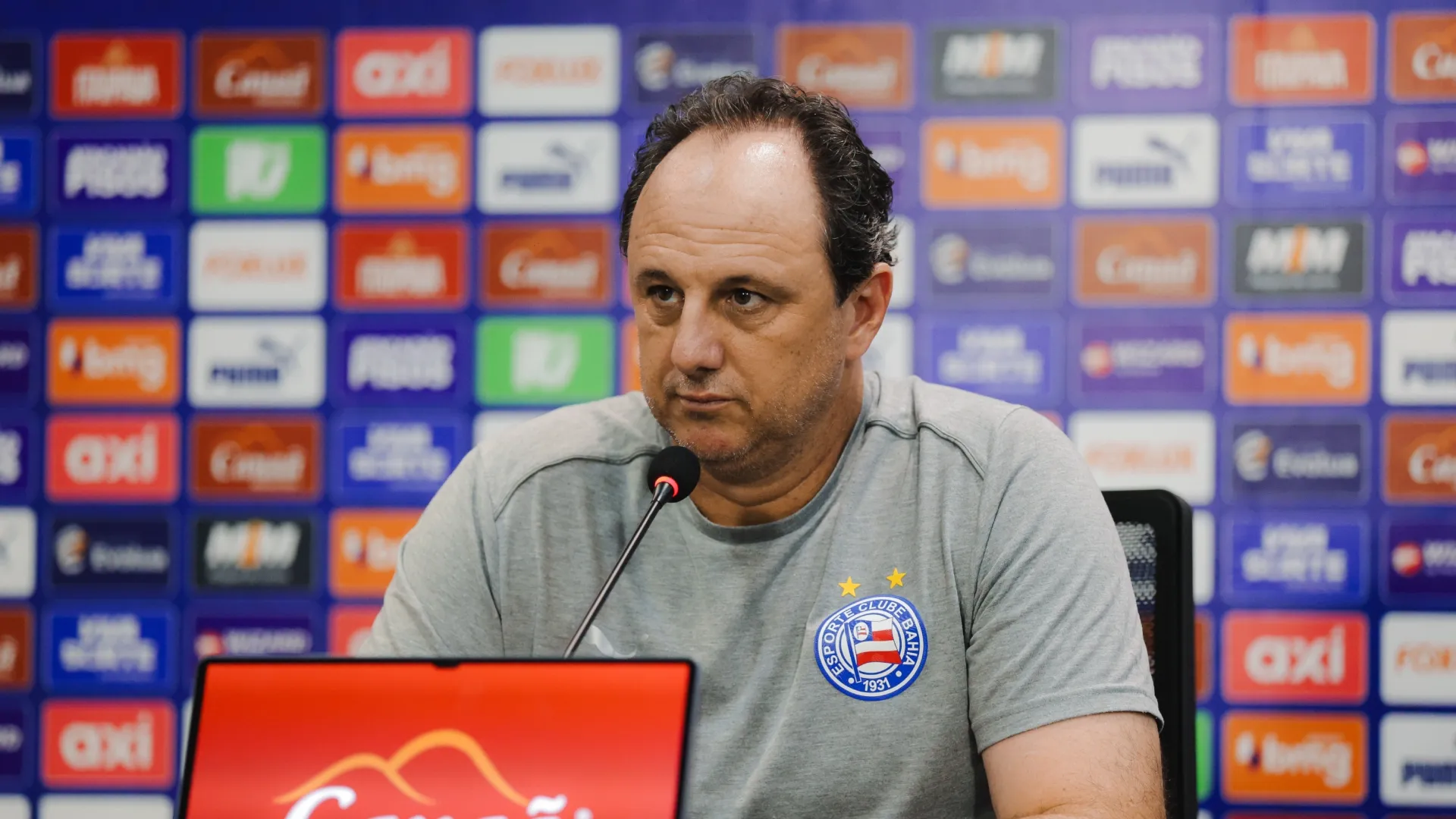 Rogério Ceni reclama de vaias da torcida (Imagem: Letícia Martins/EC Bahia)