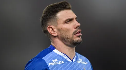 João Ricardo durante confronto entre Flamengo e Fortaleza no Brasileirão de 2025.