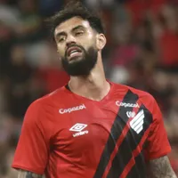 América-MG quer empréstimo de Mastriani, do Athletico-PR