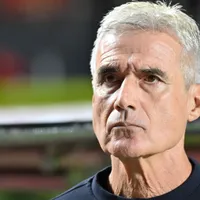 Leitura tática de Luís Castro garante vitória no Gre-Nal