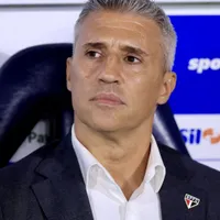 São Paulo evolui com mexidas de Crespo, mas é eliminado