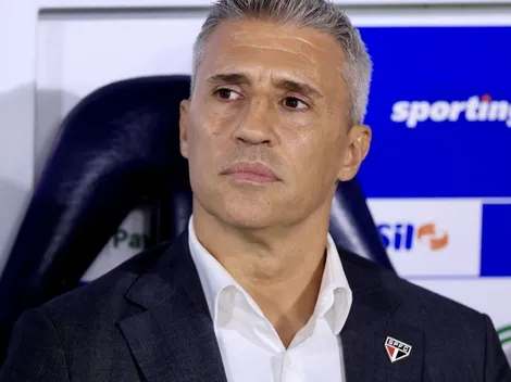 São Paulo evolui com mexidas de Crespo, mas é eliminado